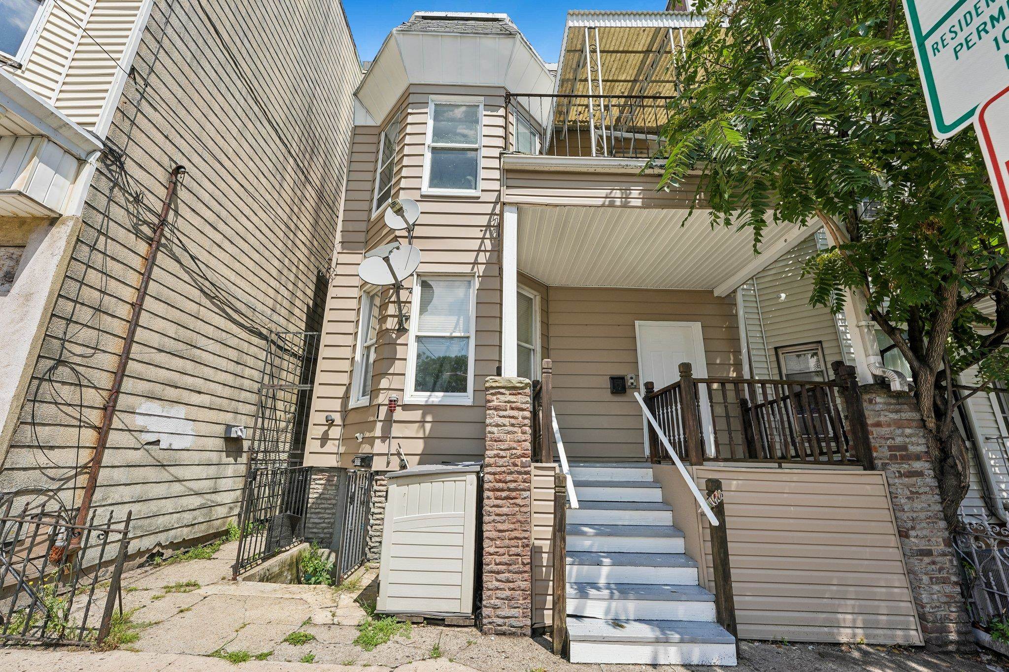 414 Monastery Pl Rear Union City NJ 07087-4408
