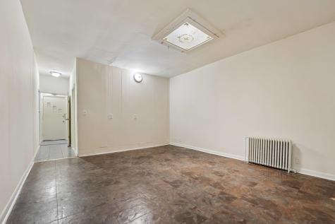 414 Monastery Pl Rear Union City NJ 07087-4408