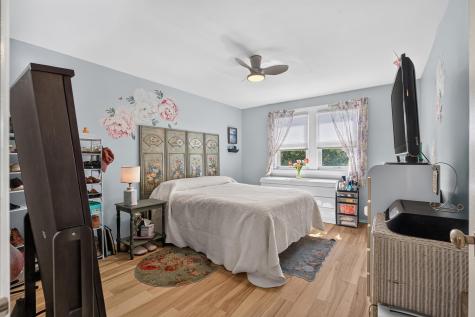 29 Parkside Lane Bayonne NJ 07002
