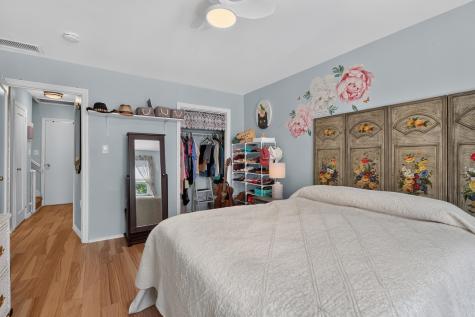 29 Parkside Lane Bayonne NJ 07002