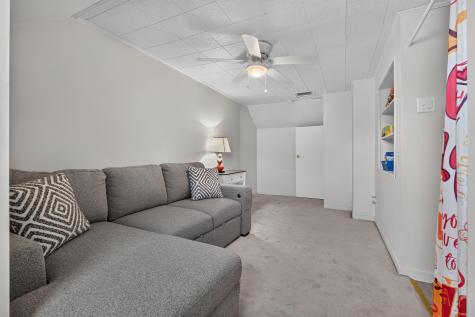29 Parkside Lane Bayonne NJ 07002