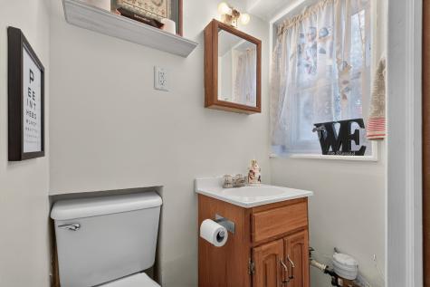 29 Parkside Lane Bayonne NJ 07002