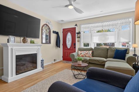 29 Parkside Lane Bayonne NJ 07002