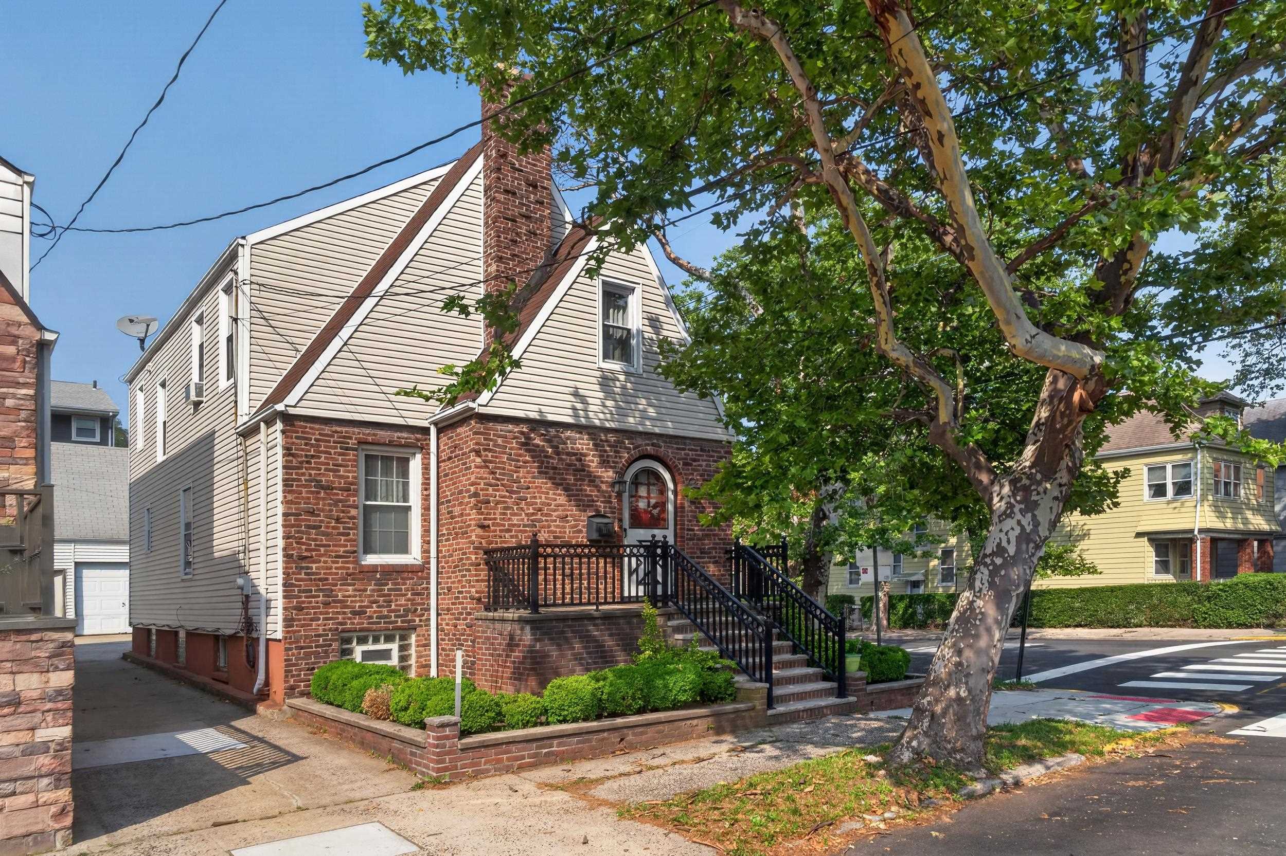 111 West 57th Street Bayonne NJ 07002