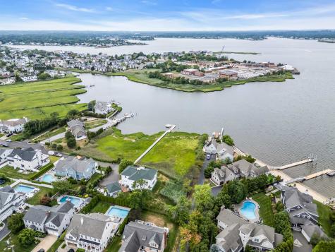 43 Columbus Drive Monmouth Beach Boro NJ 07750
