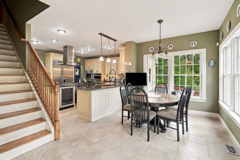 21 Pine Hill Road Mahwah NJ 07430-1012