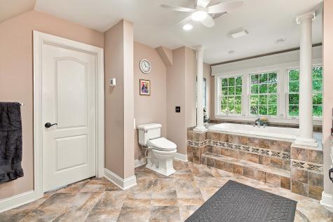 21 Pine Hill Road Mahwah NJ 07430-1012