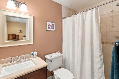 21 Pine Hill Road Mahwah NJ 07430-1012
