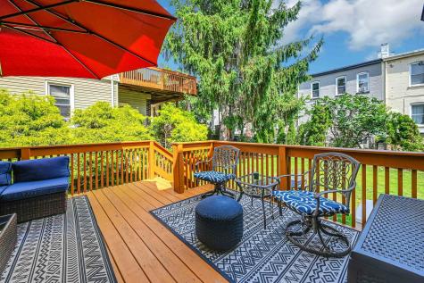 200-202 Oak Street Weehawken NJ 07086