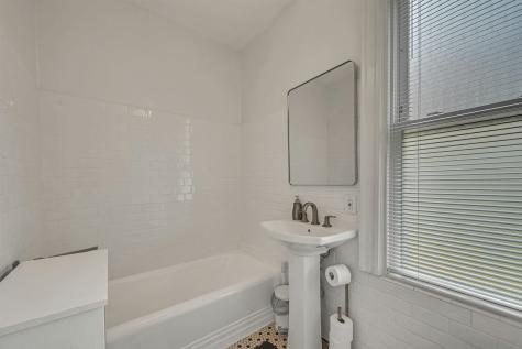 200-202 Oak Street Weehawken NJ 07086
