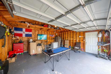 256 Fycke Lane Teaneck NJ 07666