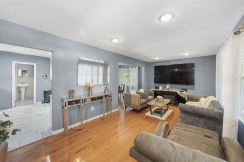 256 Fycke Lane Teaneck NJ 07666