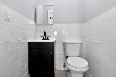 22 West 10th Street Bayonne NJ 07002