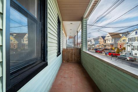 22 West 10th Street Bayonne NJ 07002