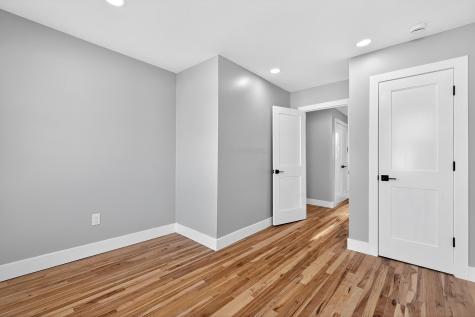 22 West 10th Street Bayonne NJ 07002