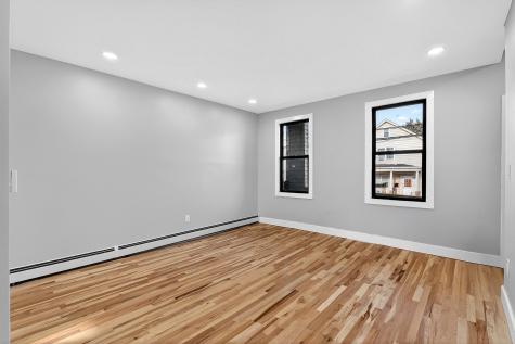 22 West 10th Street Bayonne NJ 07002