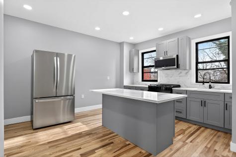 22 West 10th Street Bayonne NJ 07002