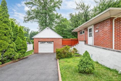 574 Chestnut Street Washington Township NJ 07676