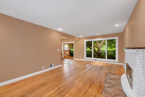 574 Chestnut Street Washington Township NJ 07676