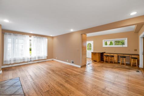 574 Chestnut Street Washington Township NJ 07676