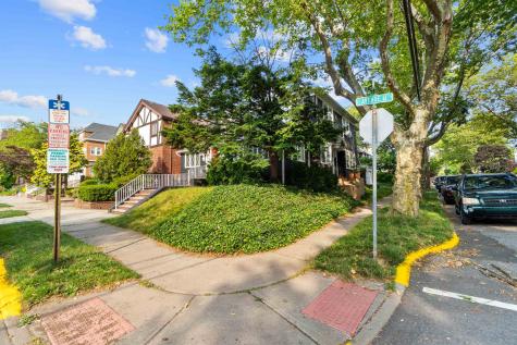 42 Avenue B Bayonne NJ 07002