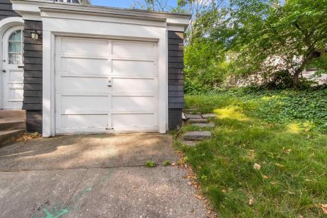42 Avenue B Bayonne NJ 07002