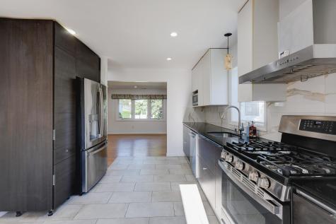 4 James Place Secaucus NJ 07094