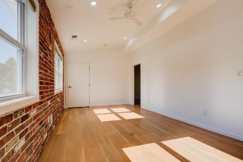 4 James Place Secaucus NJ 07094