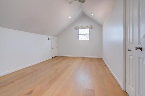 4 James Place Secaucus NJ 07094