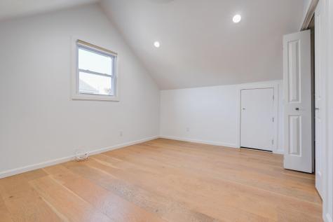 4 James Place Secaucus NJ 07094