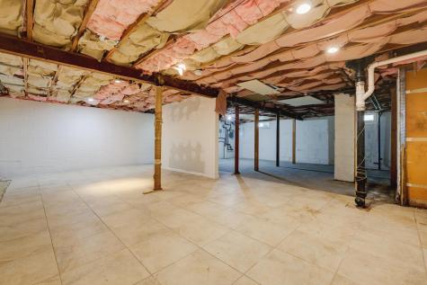 4 James Place Secaucus NJ 07094