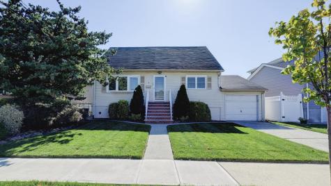 4 James Place Secaucus NJ 07094