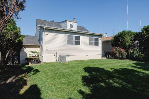 4 James Place Secaucus NJ 07094