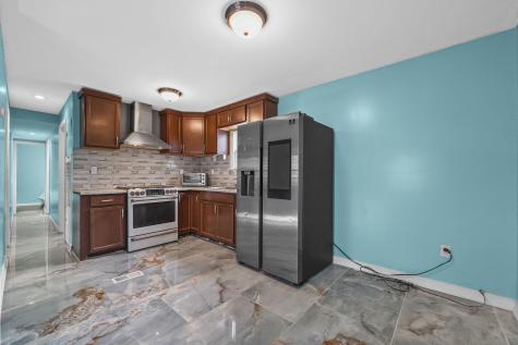 21 Helen Drive Moonachie NJ 07074