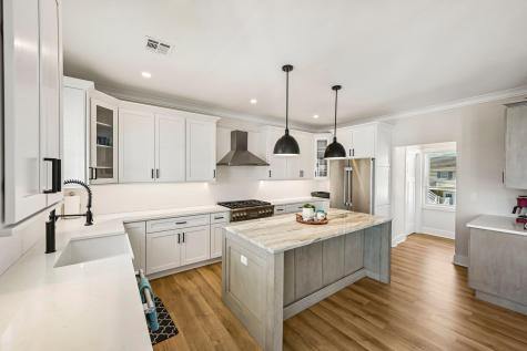 65 Sylvia Place Manahawkin NJ 08050