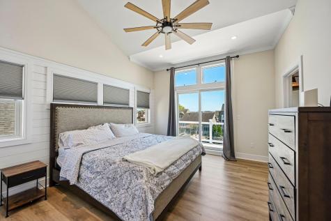 65 Sylvia Place Manahawkin NJ 08050