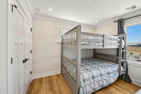 65 Sylvia Place Manahawkin NJ 08050