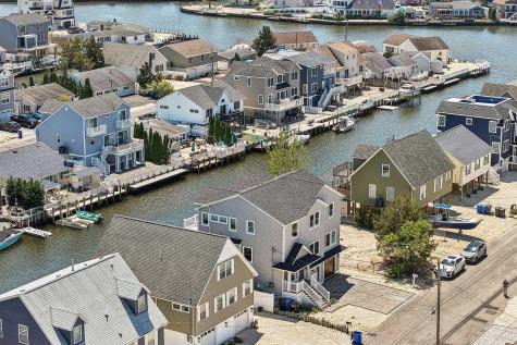 65 Sylvia Place Manahawkin NJ 08050