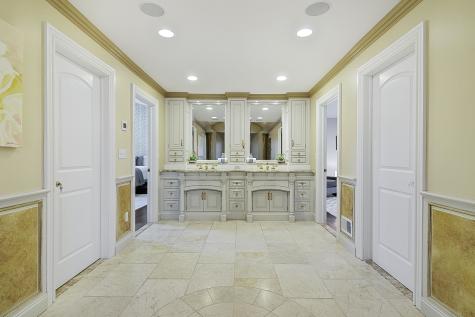 9 Bishops Lane Millburn NJ 07078