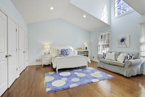9 Bishops Lane Millburn NJ 07078
