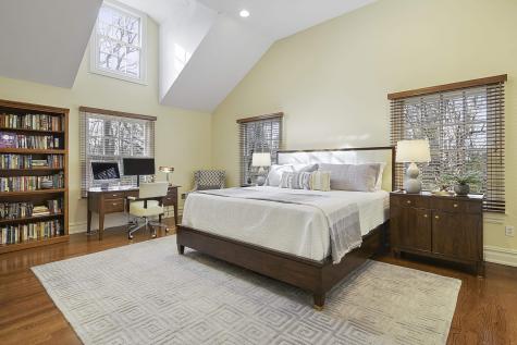 9 Bishops Lane Millburn NJ 07078