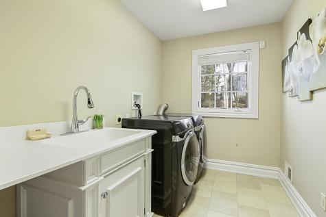 9 Bishops Lane Millburn NJ 07078