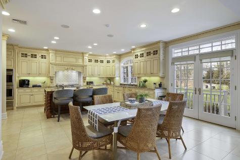 9 Bishops Lane Millburn NJ 07078
