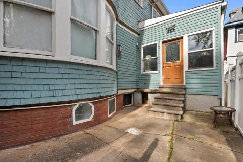 38 Bentley Avenue Jersey City NJ 07304