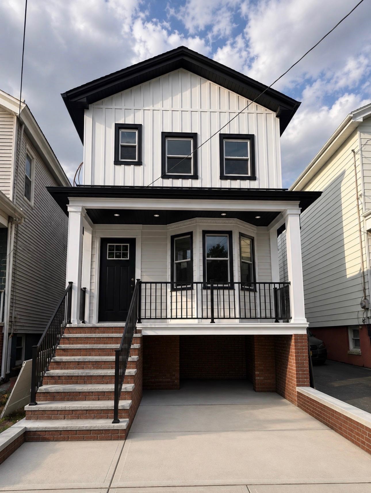13 East 32nd Street Bayonne NJ 07002