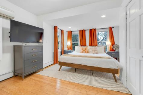 31 72nd Street North Bergen NJ 07047