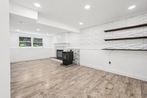 34 Oklahoma Drive Hopatcong NJ 07843