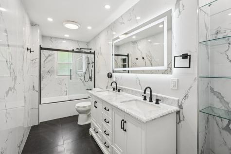 34 Oklahoma Drive Hopatcong NJ 07843
