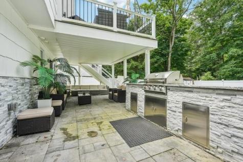 34 Oklahoma Drive Hopatcong NJ 07843