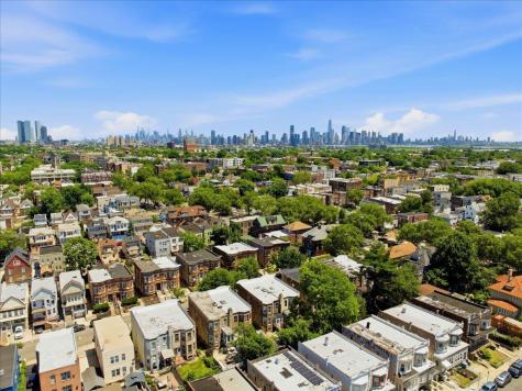 257 Woodlawn Avenue Jersey City NJ 07305